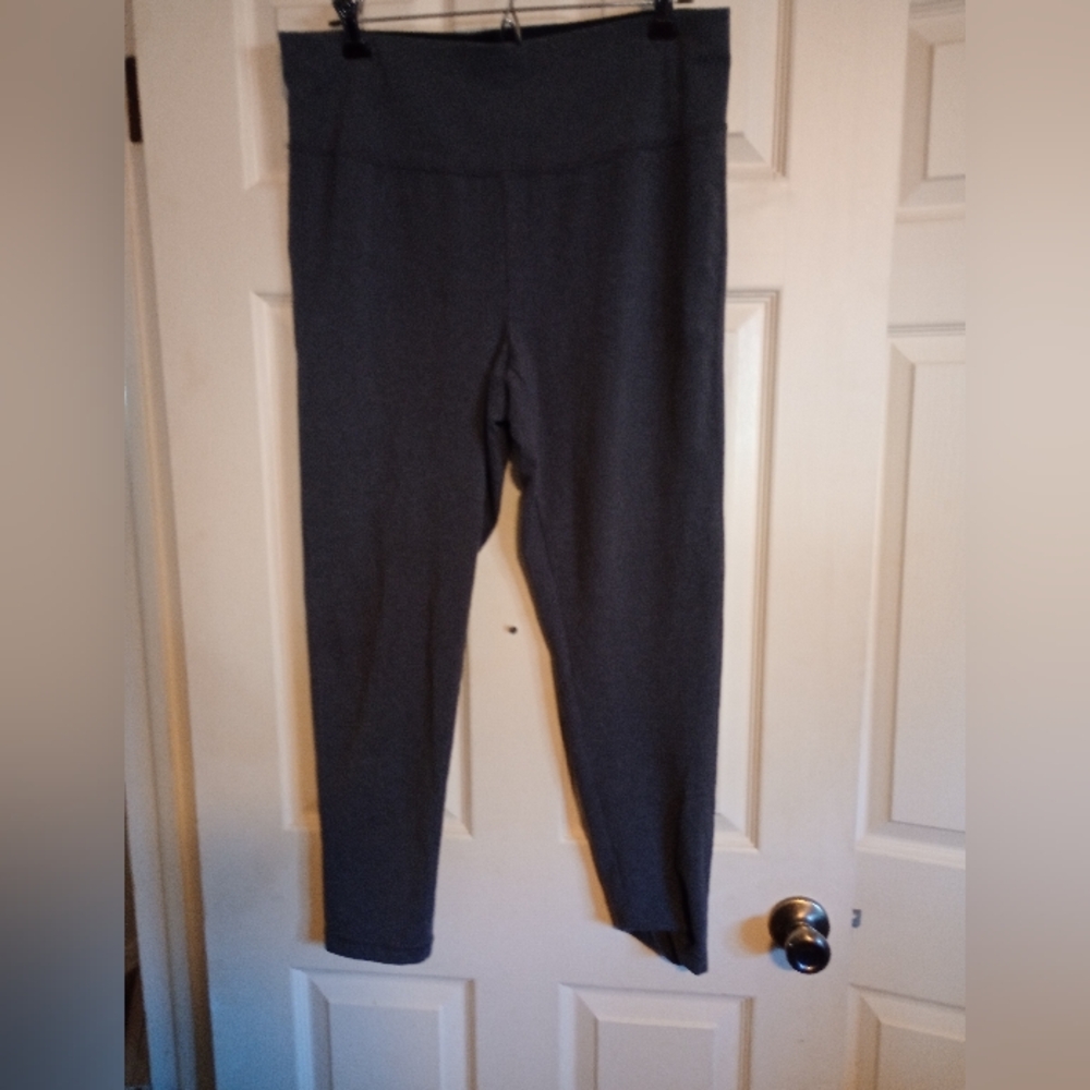 Gray High-Waisted St.John's Bay Leggings Size 0X